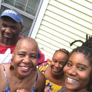 Meet your Posher, Derek